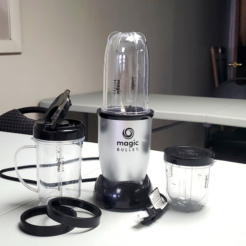 Magic Bullet single serve blender, silver & black